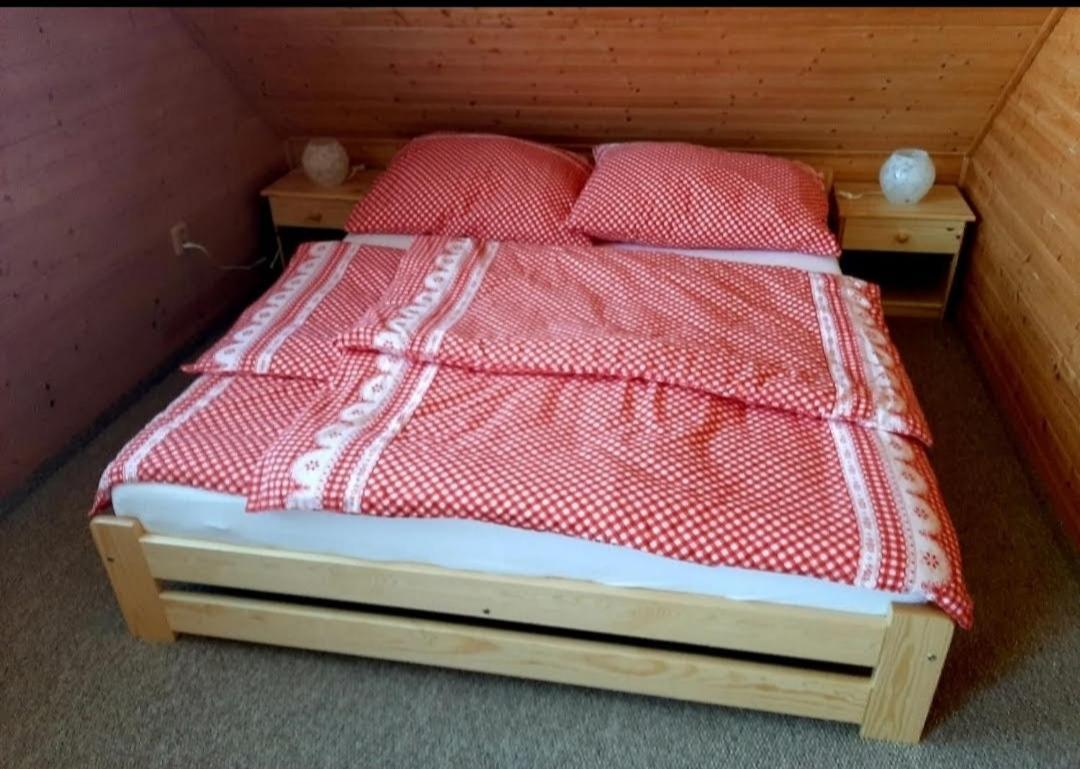 Apartmanova Chata Secanda S Bazenem, U Secske Prehrady Exterior photo